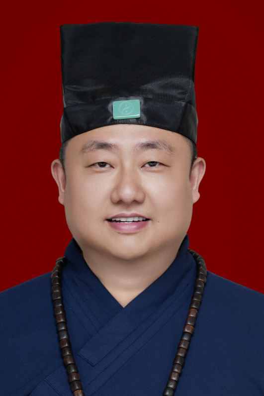 钱人尔：三十载仁心济世，数千例重症回春