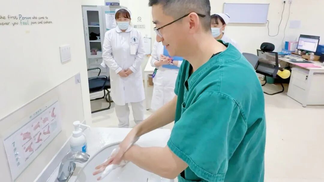 以手为盾丨我院感控科开展全员手卫生专项考核，筑牢院感防线