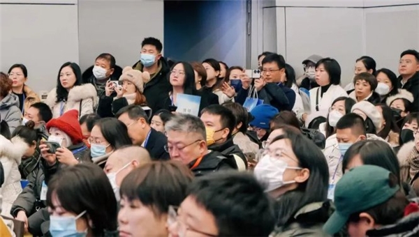 爱科小象受邀亮相中民协教培行业2023年会,现场大受关注 爱科小象受邀亮相中民协教培行业2023年会,现场大受关注