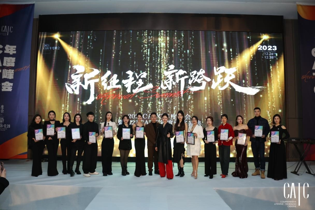 32f6e0aa02a085d84abd96c77113db8d1703667689730679.jpg 77.jpg