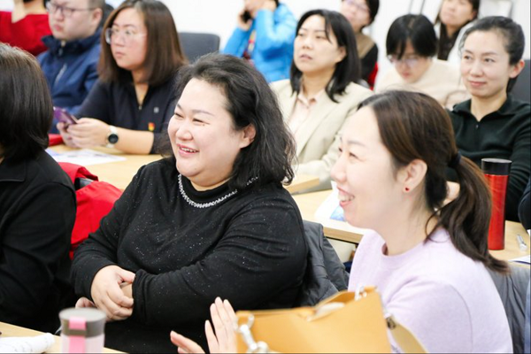 领保护航迎新年 温暖平安伴您行 领保护航迎新年 温暖平安伴您行