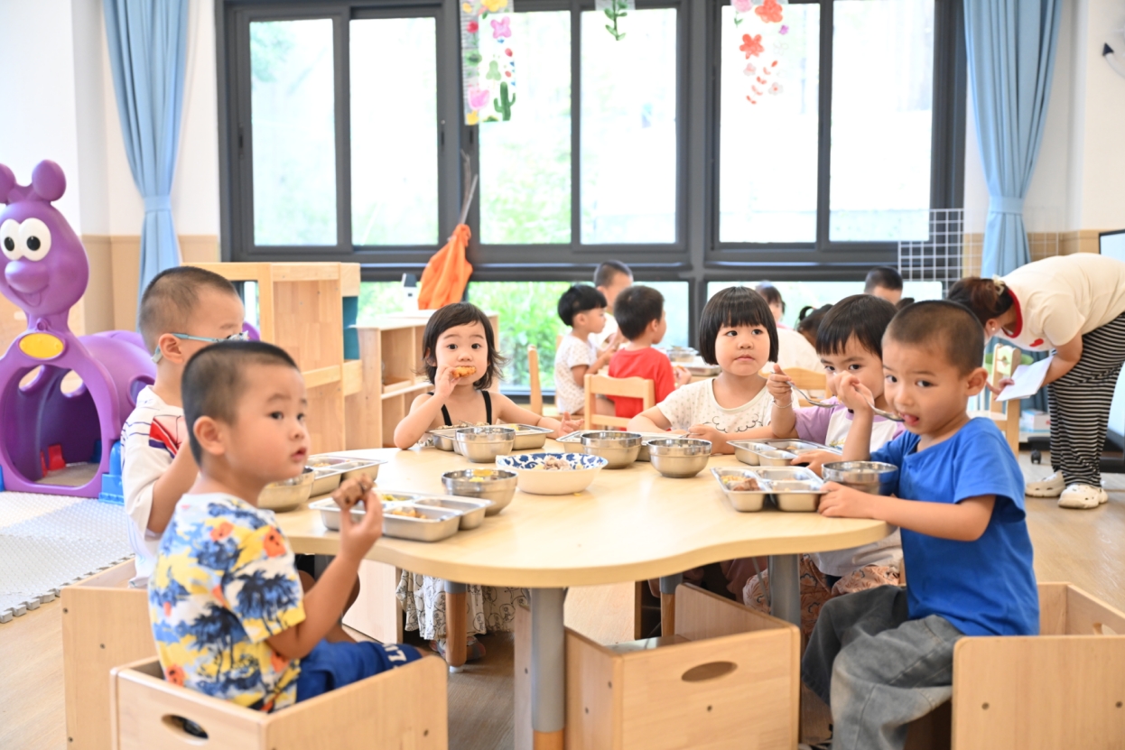 国贸教育暑托开班季，五园联动惠及近2000名儿童