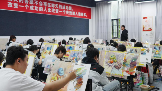 学美术的未来：拥抱变革，赢得精彩职业生涯