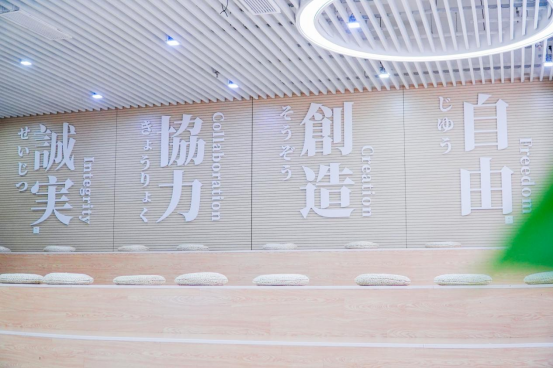 你的未来，不止一条赛道，上海金苹果学校日高课程三大升学方向