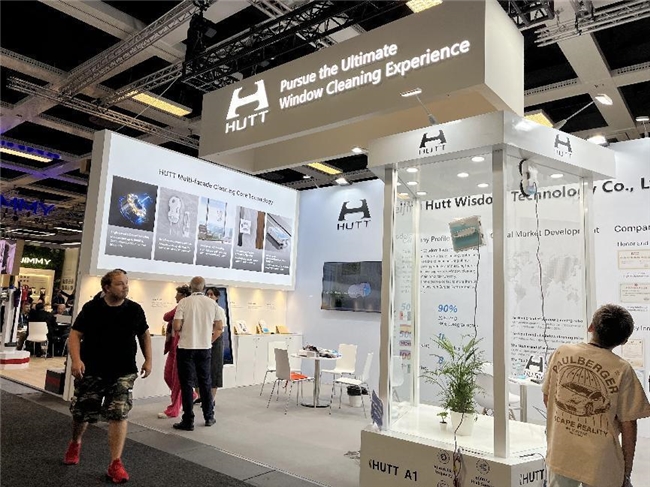 赫特C7擦窗机器人IFA2024震撼发布，彰显品牌创新力量 