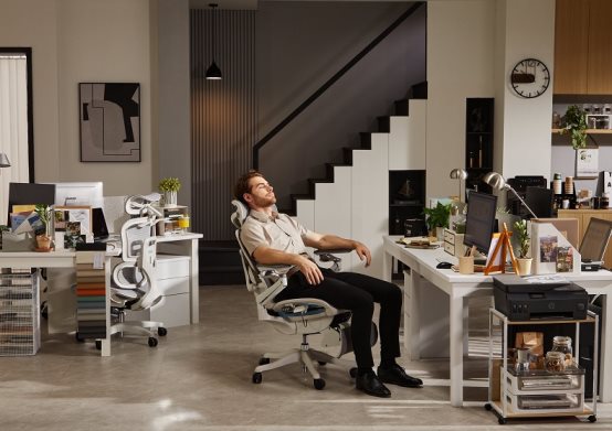 PUREFAITH 电动微动力人体工学椅全球开创者 PUREFAITH 电动微动力人体工学椅全球开创者