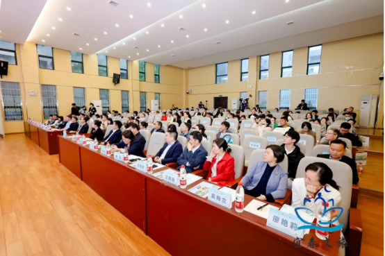 文旅新赣线——“宜春号”开进长沙啦! 文旅新赣线——“宜春号”开进长沙啦!