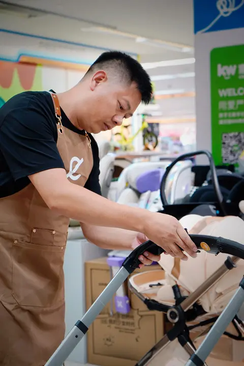 ecare逸守护巡回清洗服务广州收官,首创现场质检维修获好评 ecare逸守护巡回清洗服务广州收官,首创现场质检维修获好评
