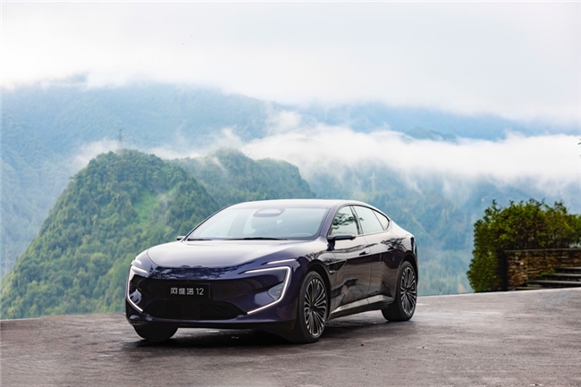 30万级唯一高端增程，阿维塔12开启全国媒体试驾