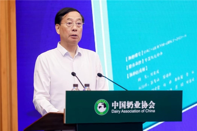 中国牛奶 世界品质——让消费者“喝上奶 喝好奶 喝对奶” 中国牛奶 世界品质——让消费者“喝上奶 喝好奶 喝对奶”