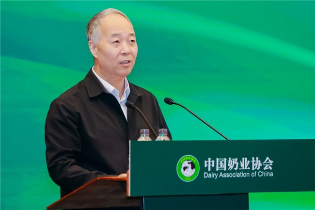 中国牛奶 世界品质——让消费者“喝上奶 喝好奶 喝对奶” 中国牛奶 世界品质——让消费者“喝上奶 喝好奶 喝对奶”
