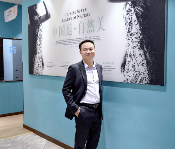 整形医生任志伟---轮廓美学之面部中轴线,打造完美的立体轮廓 整形医生任志伟---轮廓美学之面部中轴线,打造完美的立体轮廓