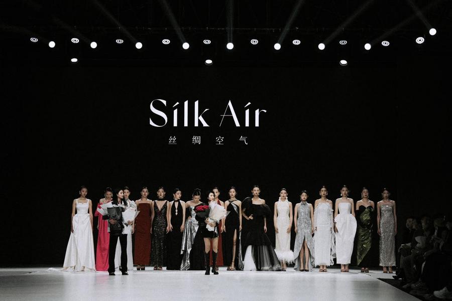 品牌齐聚、创新潜能迸发:成都时装闭幕,期待下次精彩继续 品牌齐聚、创新潜能迸发:成都时装闭幕,期待下次精彩继续