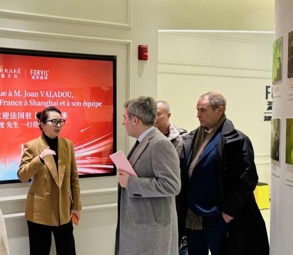 法国驻上海总领事王度先生应邀来到Terraké天芮（中国）总部参观