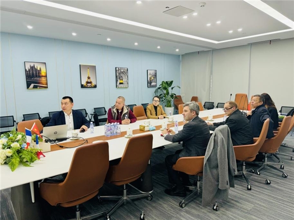 法国驻上海总领事王度先生应邀来到Terraké天芮（中国）总部参观