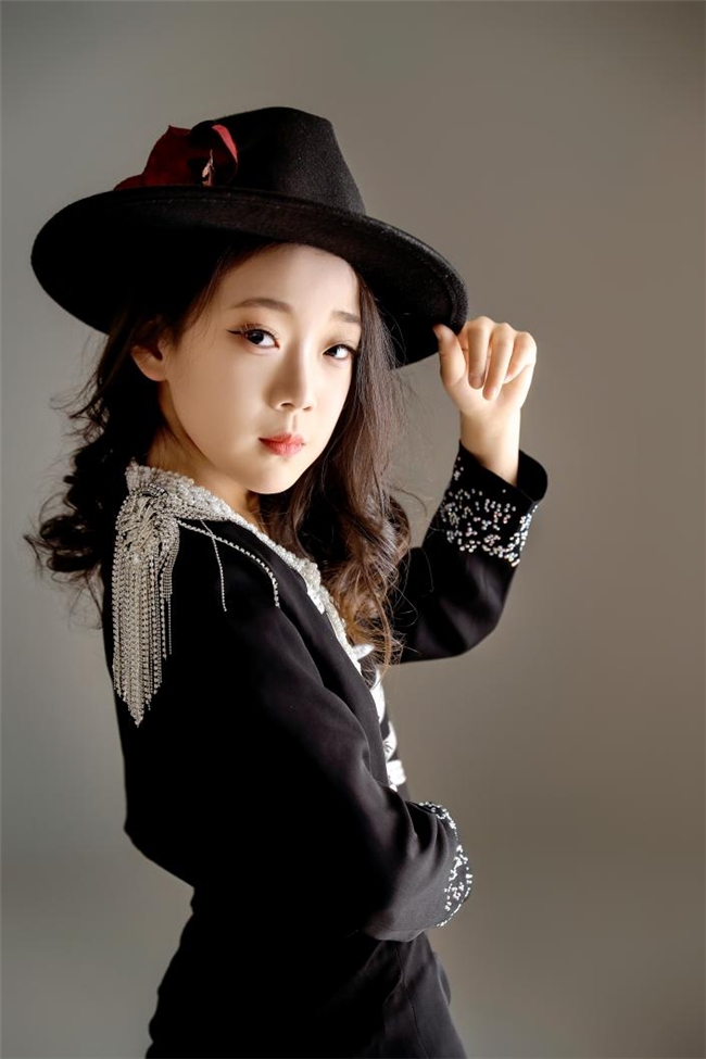 2024中国童模榜中榜时尚盛典表演嘉宾崔宇贤