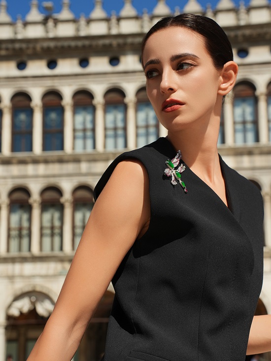 意趣相连,无问西东:大麗和和珠宝亮相威尼斯双年展 意趣相连,无问西东:大麗和和珠宝亮相威尼斯双年展