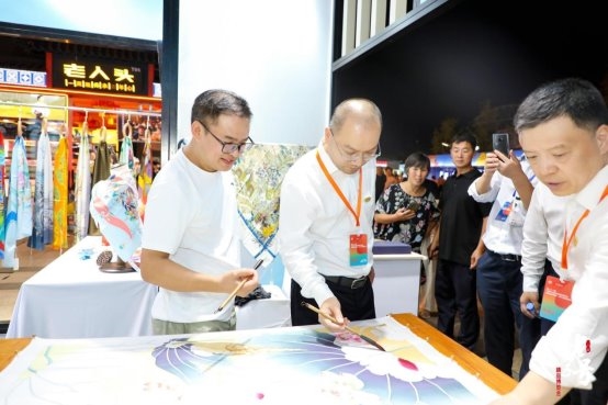 盛会闭幕 2024第二十一届中国中华老字号精品博览会完美收官 盛会闭幕 2024第二十一届中国中华老字号精品博览会完美收官