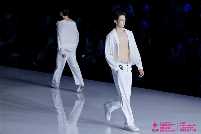 环球新生代 舒适有姿态｜2026第一季健将·环球新生代男模大赛总决赛圆满收官