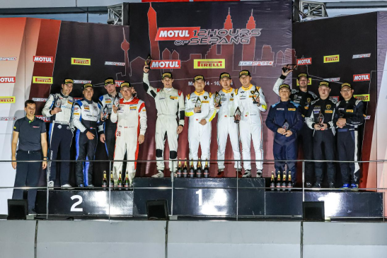 中国车手罗皓文:驰骋在勒芒,展现中国速度 中国车手罗皓文:驰骋在勒芒,展现中国速度