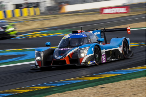 中国车手罗皓文:驰骋在勒芒,展现中国速度 中国车手罗皓文:驰骋在勒芒,展现中国速度