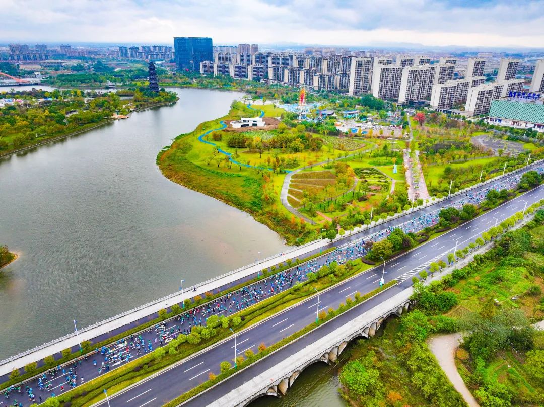 2024康养名城·广德半程马拉松今日火热开赛 2024康养名城·广德半程马拉松今日火热开赛