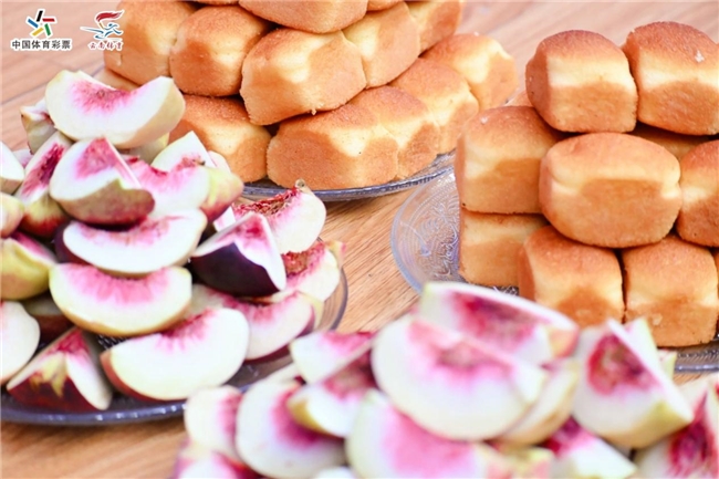 跟着赛事游云南丨“滇中翡翠 红火楚雄”2025年云南省乒乓球俱乐部联赛(楚雄站)圆满落幕 跟着赛事游云南丨“滇中翡翠 红火楚雄”2025年云南省乒乓球俱乐部联赛(楚雄站)圆满落幕