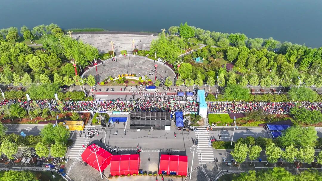 徒步九华圣境 畅游灵秀青阳——九华黄精2026池州青阳徒步大会圆满收官