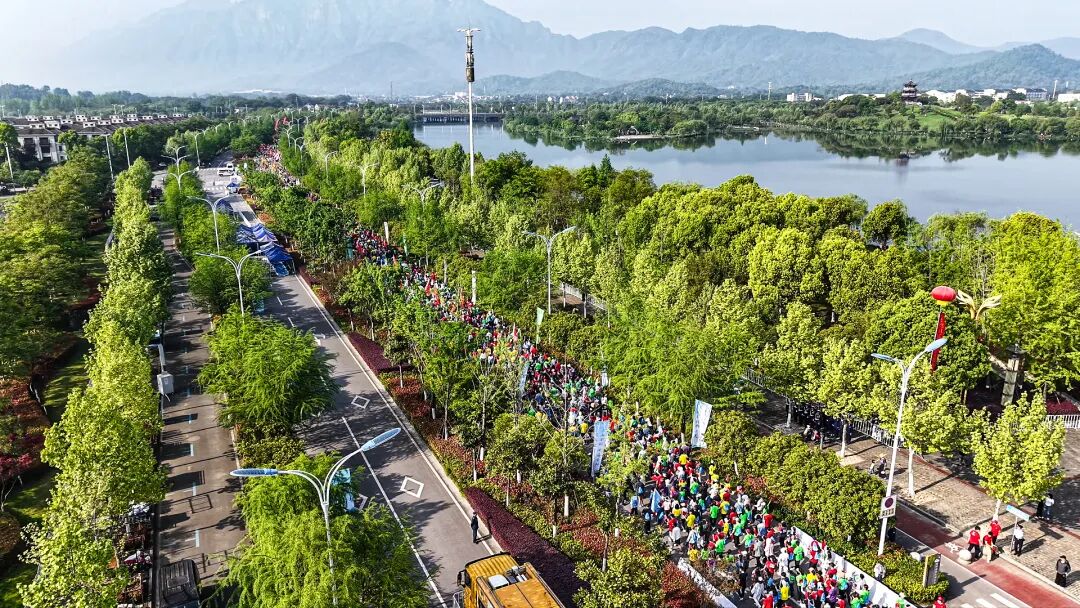 徒步九华圣境 畅游灵秀青阳——九华黄精2026池州青阳徒步大会圆满收官