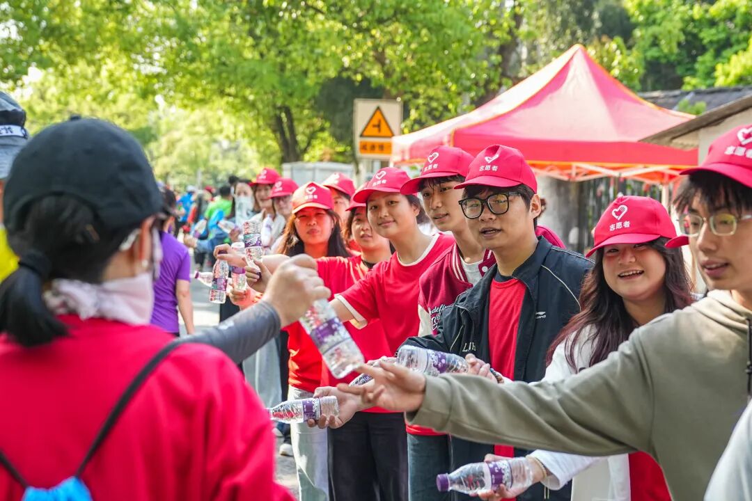 徒步九华圣境 畅游灵秀青阳——九华黄精2026池州青阳徒步大会圆满收官