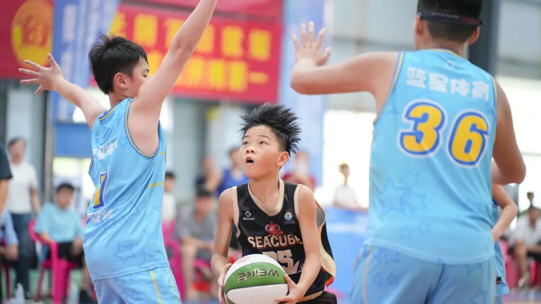 “奔跑吧·少年”2025至2026赛季CUYBL城市青少年篮球联赛(琼海站)暨琼海“海桂杯”篮球赛 “奔跑吧·少年”2025至2026赛季CUYBL城市青少年篮球联赛(琼海站)暨琼海“海桂杯”篮球赛