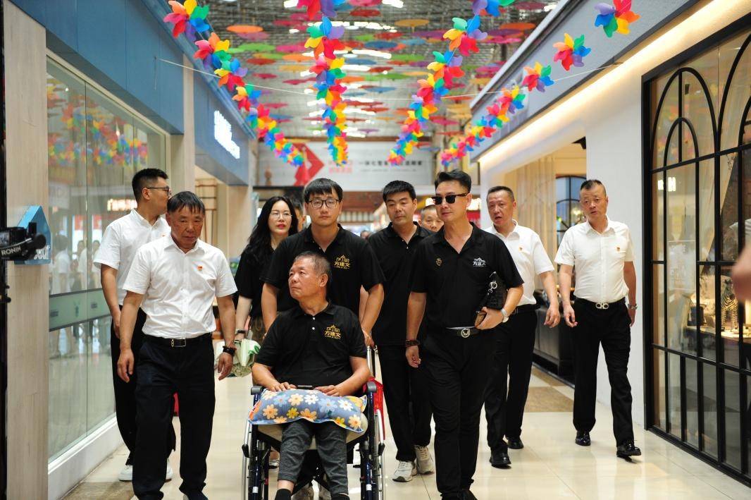 《文化出海》——方建文又岀32本系列丛书 《文化出海》——方建文又岀32本系列丛书