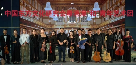 青年长笛演奏家席笛海的独奏曲《沉思》喜获“优秀音才”荣誉