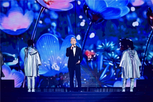 同忆首歌 一战封神，行业沸腾，下一场已在路上