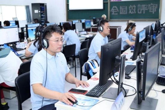 精筛细审 择优选佳——第18届大广赛全国总评审第二阶段工作顺利完成